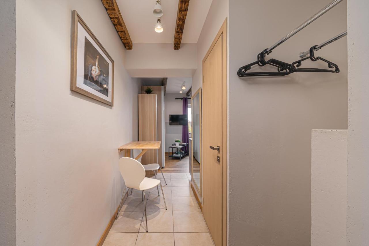Trendy Top-Floor Stay In Heart Of Riga, Near Bars & Culture מראה חיצוני תמונה